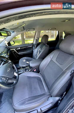 Внедорожник / Кроссовер Kia Sorento 2013 в 