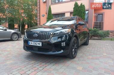 Внедорожник / Кроссовер Kia Sorento 2019 в 
