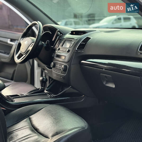 Внедорожник / Кроссовер Kia Sorento 2014 в Киеве