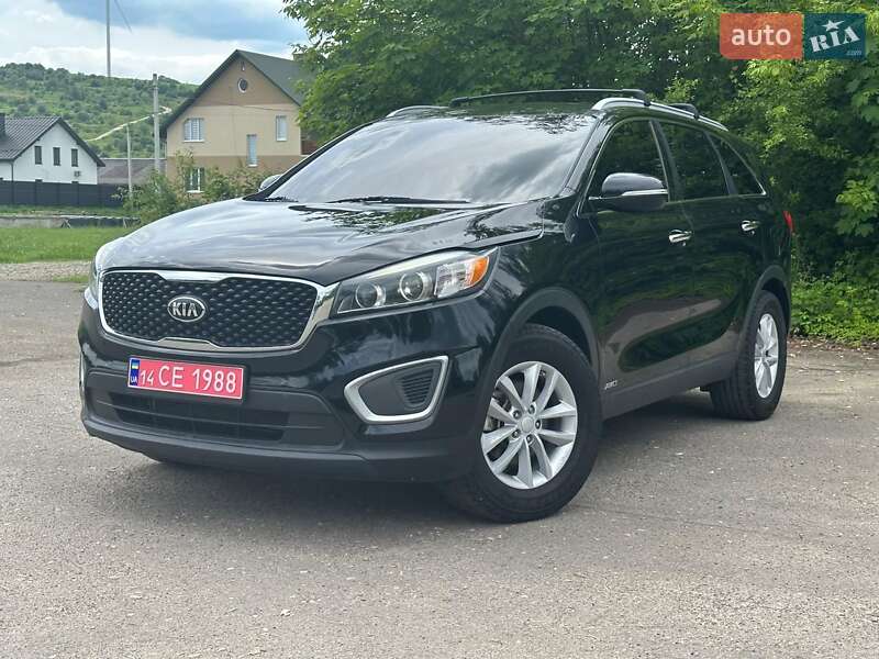 Позашляховик / Кросовер Kia Sorento 2016 в Самборі