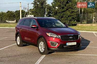 Позашляховик / Кросовер Kia Sorento 2016 в Житомирі