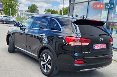 Внедорожник / Кроссовер Kia Sorento 2017 в 