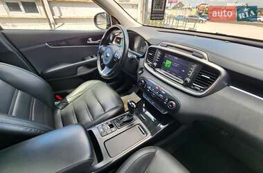 Внедорожник / Кроссовер Kia Sorento 2017 в 