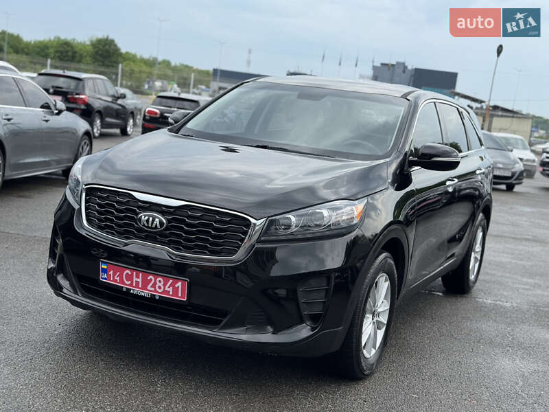 Внедорожник / Кроссовер Kia Sorento 2019 в 