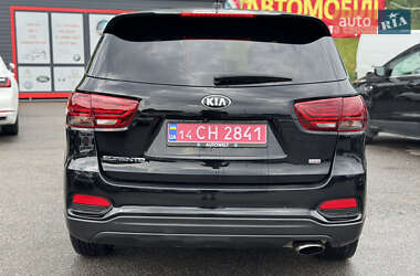 Внедорожник / Кроссовер Kia Sorento 2019 в 