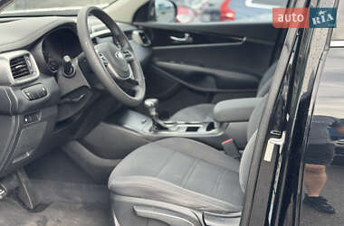 Внедорожник / Кроссовер Kia Sorento 2019 в 