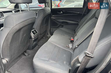 Внедорожник / Кроссовер Kia Sorento 2019 в 