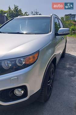 Внедорожник / Кроссовер Kia Sorento 2011 в 