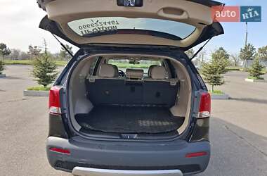 Внедорожник / Кроссовер Kia Sorento 2013 в 