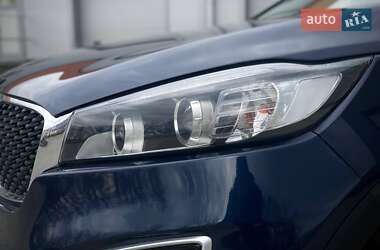 Внедорожник / Кроссовер Kia Sorento 2015 в 