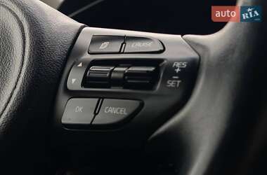Внедорожник / Кроссовер Kia Sorento 2015 в 