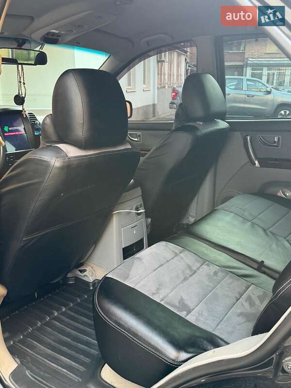 Позашляховик / Кросовер Kia Sorento 2005 в Харкові