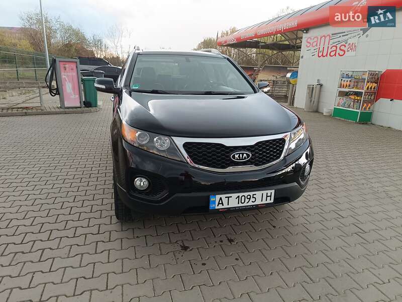 Позашляховик / Кросовер Kia Sorento 2010 в Коломиї