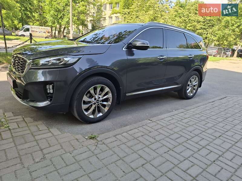 Позашляховик / Кросовер Kia Sorento 2019 в Івано-Франківську