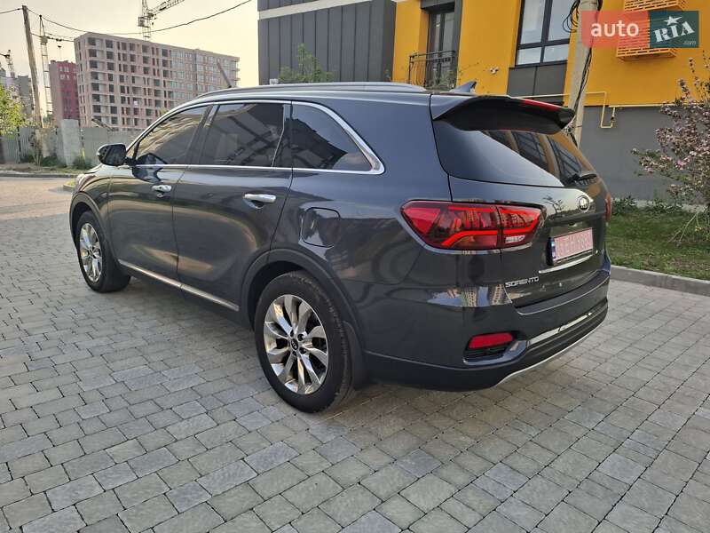Позашляховик / Кросовер Kia Sorento 2019 в Івано-Франківську