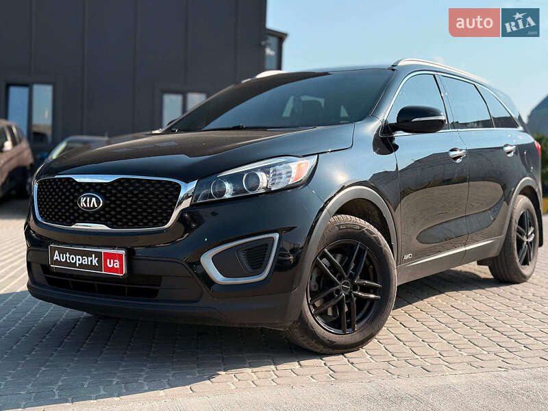 Внедорожник / Кроссовер Kia Sorento 2015 в 