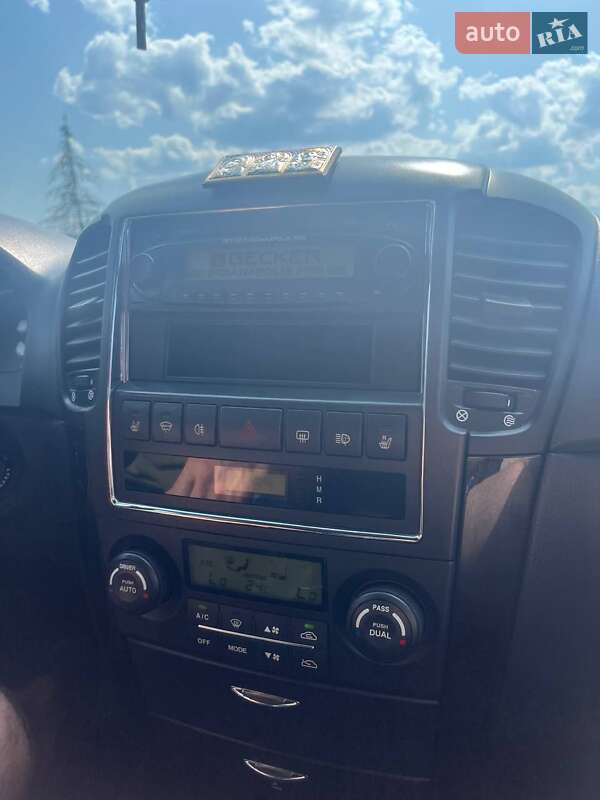 Внедорожник / Кроссовер Kia Sorento 2006 в Ивано-Франковске