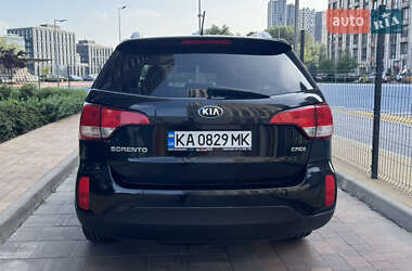 Позашляховик / Кросовер Kia Sorento 2013 в 