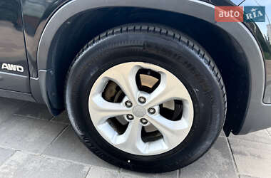 Позашляховик / Кросовер Kia Sorento 2013 в 