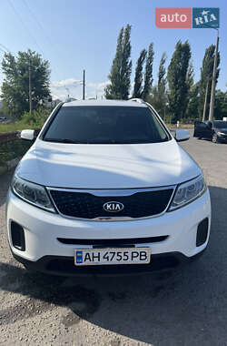 Позашляховик / Кросовер Kia Sorento 2014 в Києві