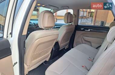 Внедорожник / Кроссовер Kia Sorento 2011 в 
