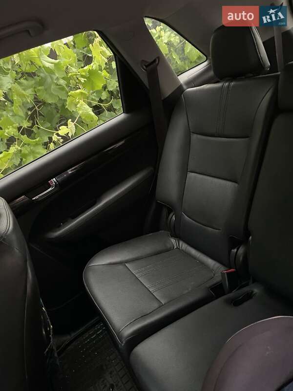 Внедорожник / Кроссовер Kia Sorento 2011 в Шпитьках