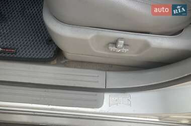 Внедорожник / Кроссовер Kia Sorento 2007 в 