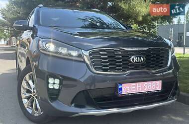 Внедорожник / Кроссовер Kia Sorento 2019 в 