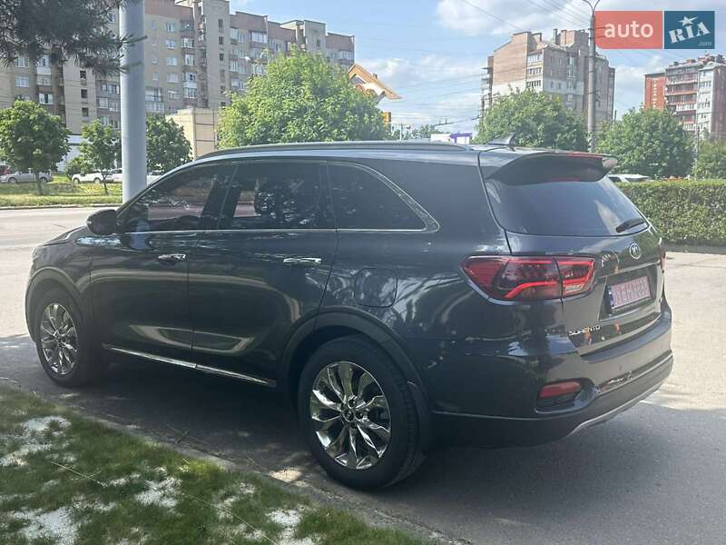 Внедорожник / Кроссовер Kia Sorento 2019 в Ивано-Франковске