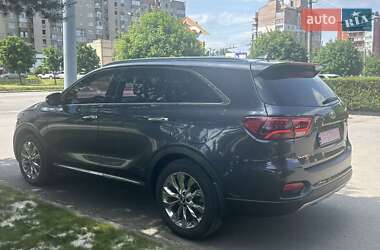 Внедорожник / Кроссовер Kia Sorento 2019 в 