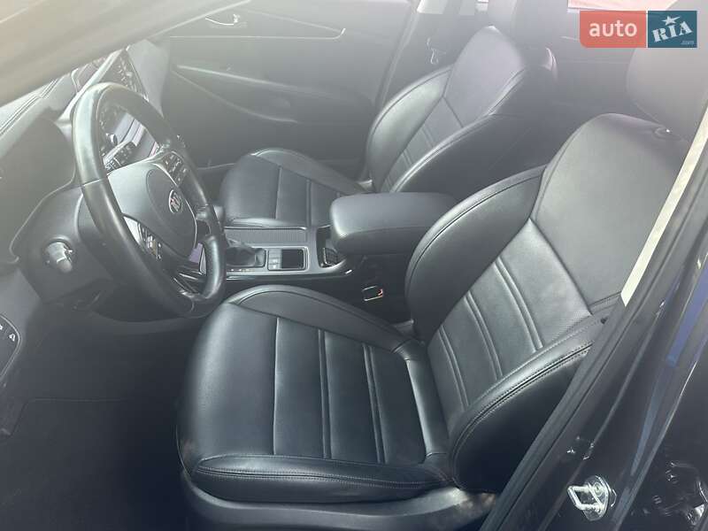 Внедорожник / Кроссовер Kia Sorento 2019 в Ивано-Франковске