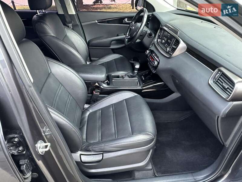 Внедорожник / Кроссовер Kia Sorento 2019 в Ивано-Франковске