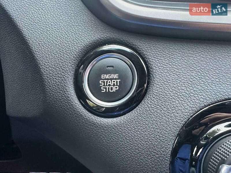 Внедорожник / Кроссовер Kia Sorento 2019 в Ивано-Франковске