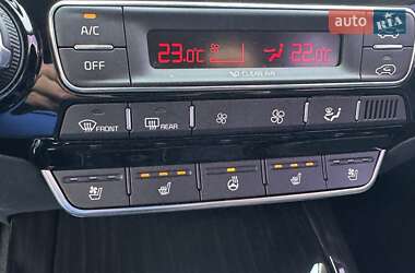 Внедорожник / Кроссовер Kia Sorento 2019 в 