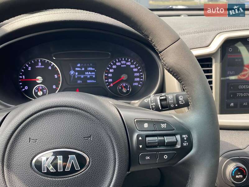 Позашляховик / Кросовер Kia Sorento 2015 в Одесі