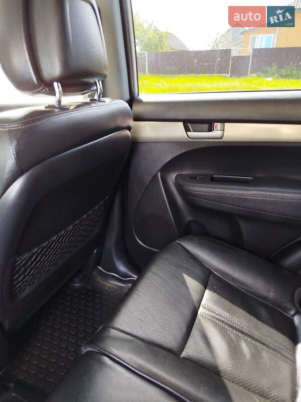 Внедорожник / Кроссовер Kia Sorento 2010 в Ильинцах