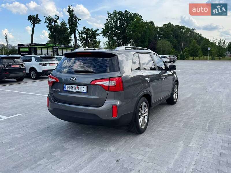 Внедорожник / Кроссовер Kia Sorento 2013 в Киеве