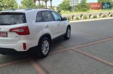 Внедорожник / Кроссовер Kia Sorento 2014 в 