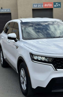 Внедорожник / Кроссовер Kia Sorento 2021 в 