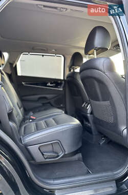 Внедорожник / Кроссовер Kia Sorento 2018 в 