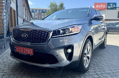 Внедорожник / Кроссовер Kia Sorento 2020 в 