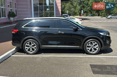Внедорожник / Кроссовер Kia Sorento 2016 в 