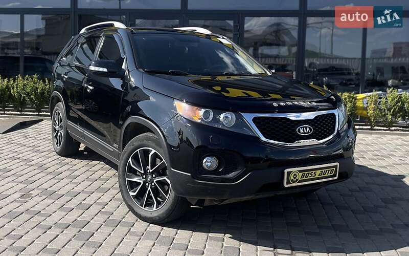 Внедорожник / Кроссовер Kia Sorento 2011 в 