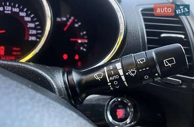 Внедорожник / Кроссовер Kia Sorento 2011 в 