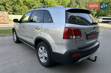 Внедорожник / Кроссовер Kia Sorento 2011 в 