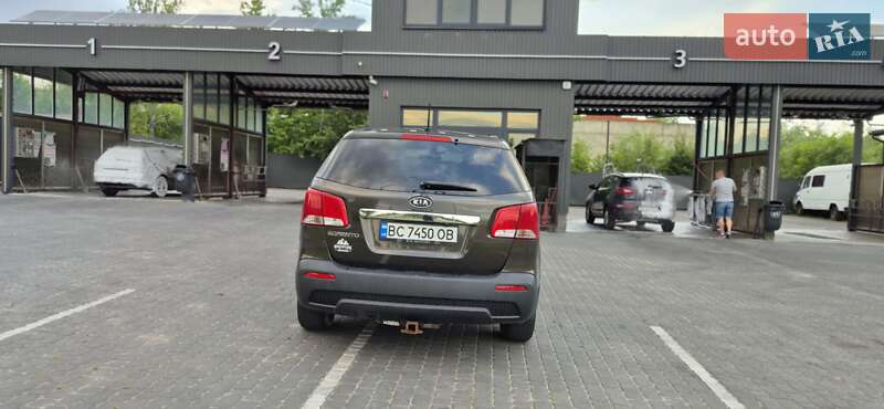 Внедорожник / Кроссовер Kia Sorento 2010 в Трускавце