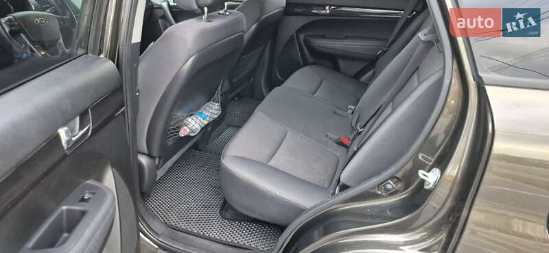 Внедорожник / Кроссовер Kia Sorento 2010 в Трускавце