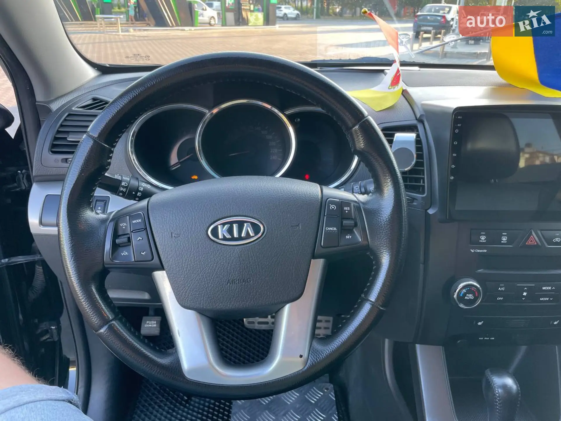 2010 Kia Sorento - мініатюра 22
