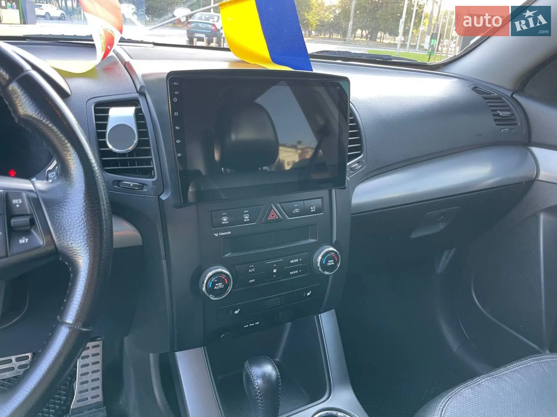 2010 Kia Sorento - мініатюра 25