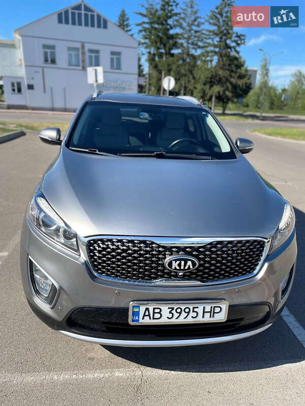 Внедорожник / Кроссовер Kia Sorento 2015 в Мироновке